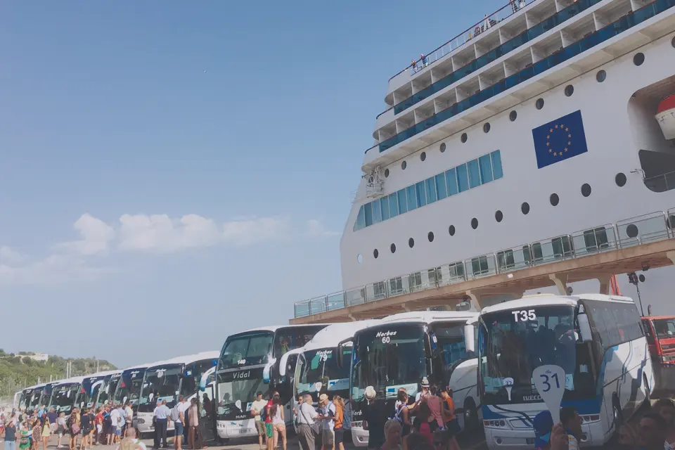 Transfers and Excursions for Cruises Menorca